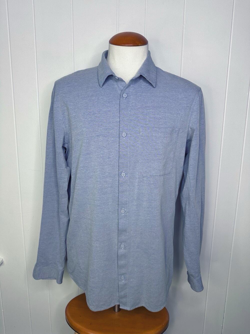 Lululemon Men’s Commission Long Sleeve Shirt Oxford LARGE - Light Blue